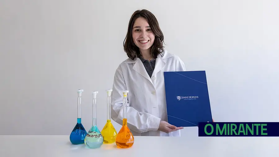 Jovem de Alverca é um talento da investigação e já sonha com a cura para Alzheimer e Parkinson Jovem de Alverca é um talento da investigação e já sonha com a cura para Alzheimer e Parkinson