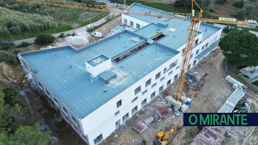 Cerci de Azambuja vai receber apoio municipal de 350 mil euros para obra do complexo de saúde Cerci de Azambuja vai receber apoio municipal de 350 mil euros para obra do complexo de saúde
