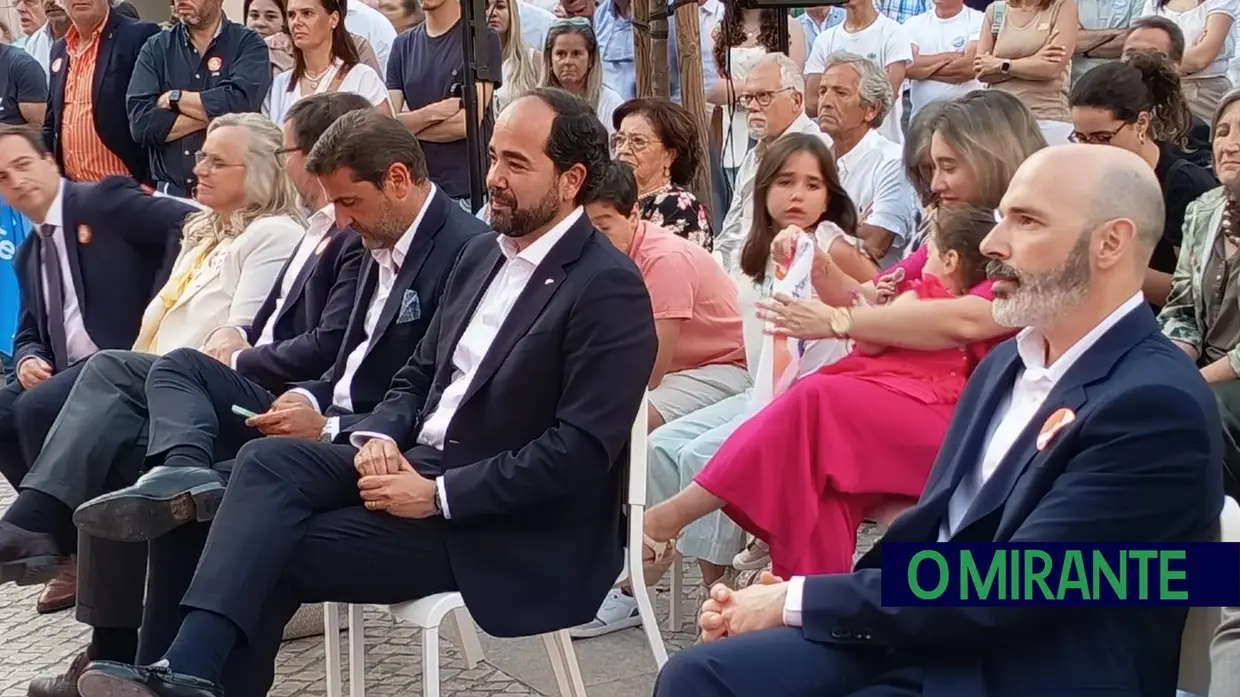 João Leite apresentou candidatura à Câmara de Santarém com praça cheia