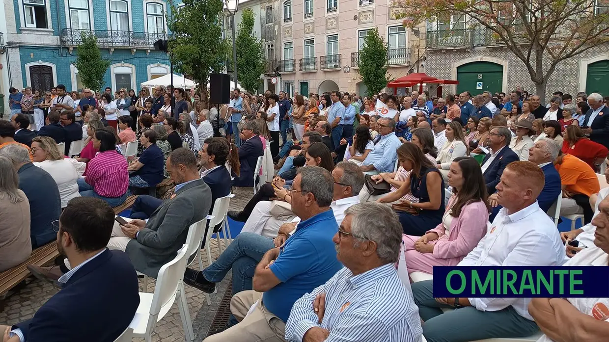 João Leite apresentou candidatura à Câmara de Santarém com praça cheia