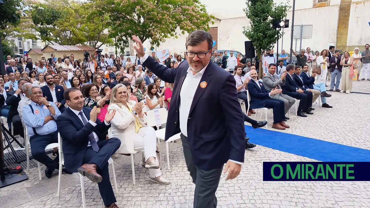 João Leite apresentou candidatura à Câmara de Santarém com praça cheia