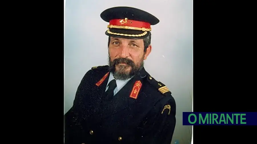 Morreu Manuel Rufino, que dedicou meio século de vida aos Bombeiros da Chamusca Morreu Manuel Rufino, que dedicou meio século de vida aos Bombeiros da Chamusca