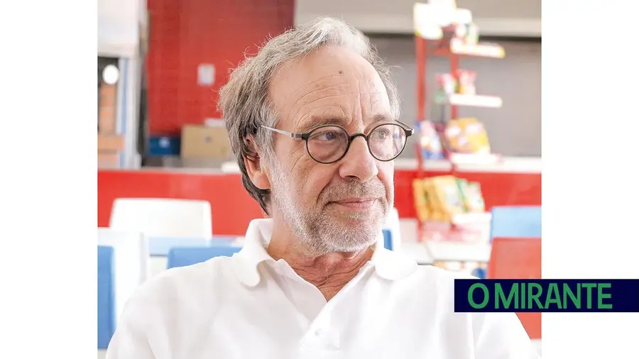 Morreu o psiquiatra e autor de Santarém, José Luís Pio Abreu