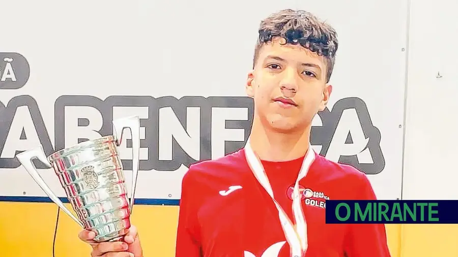 Casa do Benfica na Golegã coloca mais um jovem num grande do futsal nacional