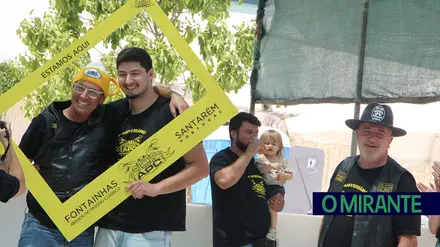Amigos do Passeio Clássico celebrou 7º aniversário com passeio e muita animação nas Fontainhas Amigos do Passeio Clássico celebrou 7º aniversário com passeio e muita animação nas Fontainhas