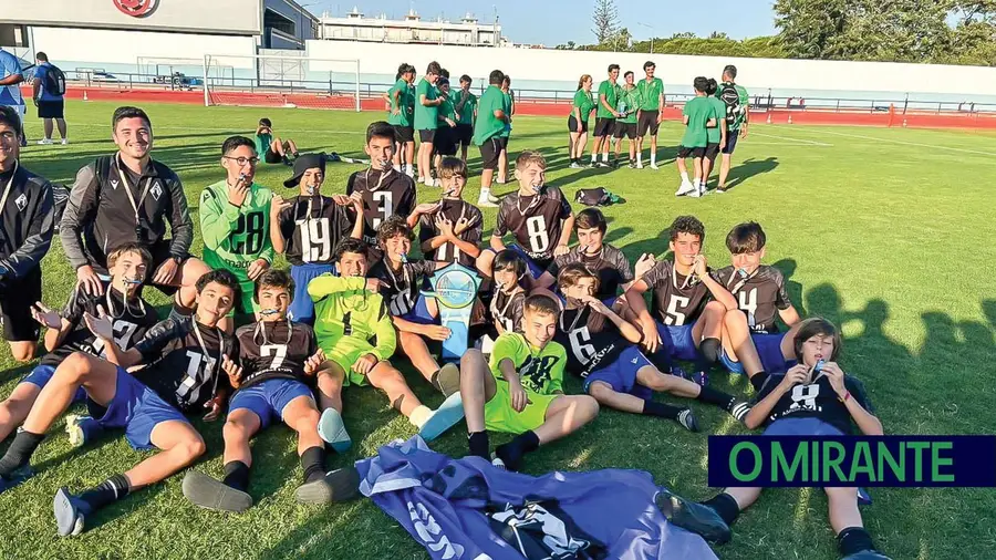 Académica de Santarém vence Copa do Guadiana em sub-13 Académica de Santarém vence Copa do Guadiana em sub-13