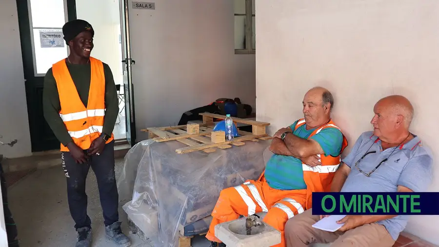 Polémica na obra da futura Loja do Cidadão do Cartaxo