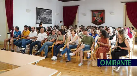 Participantes do Programa Voluntariado Jovem recebidos na Câmara de Tomar