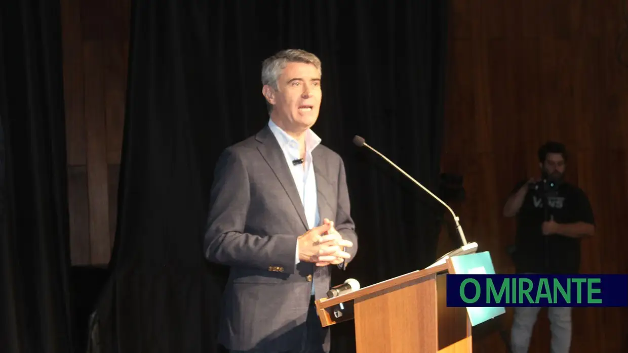 Hugo Cristóvão apresentou candidatura à Câmara de Tomar com sala cheia