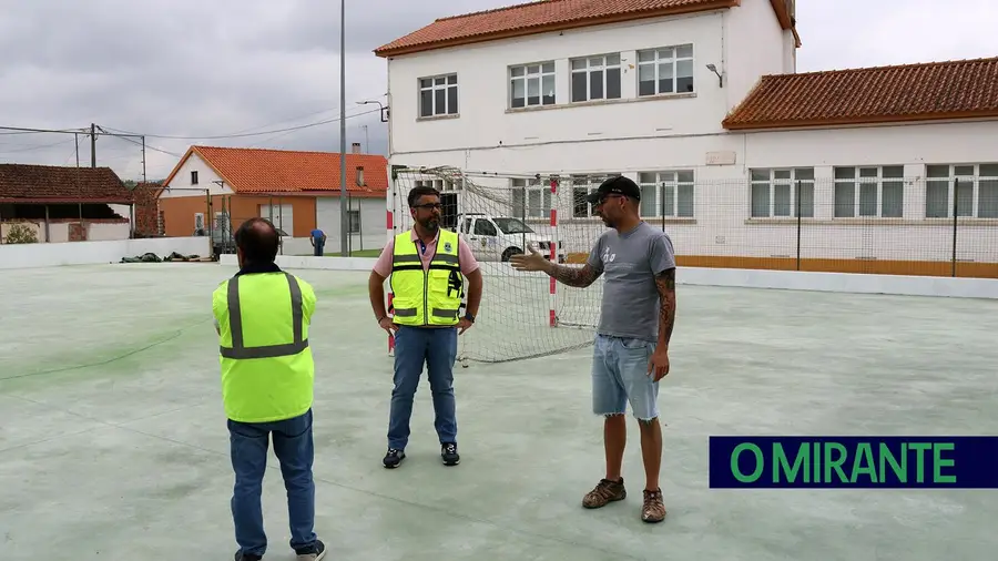 Casas de banho renovadas na antiga escola primária de Fráguas Casas de banho renovadas na antiga escola primária de Fráguas