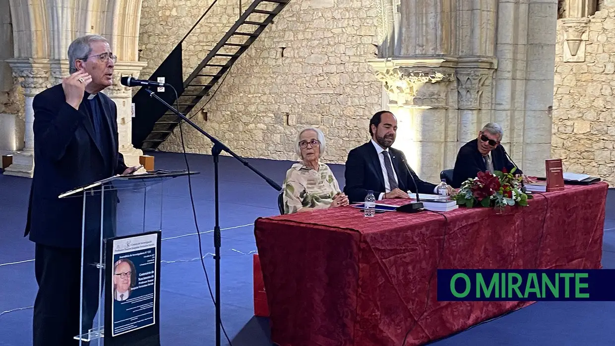 Veríssimo Serrão vai ser homenageado com a Chave de Ouro da Cidade de Santarém