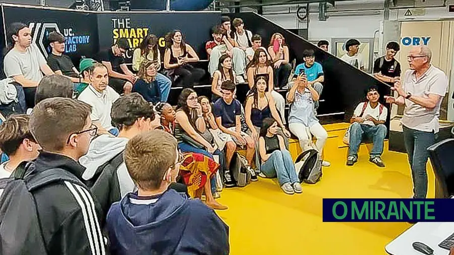 Alunos de Abrantes na final de concurso com projecto para reduzir poluição ambiental Alunos de Abrantes na final de concurso com projecto para reduzir poluição ambiental