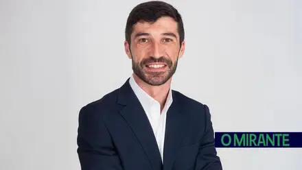 Vice-presidente da Câmara de Alenquer avança como independente e perde pelouros