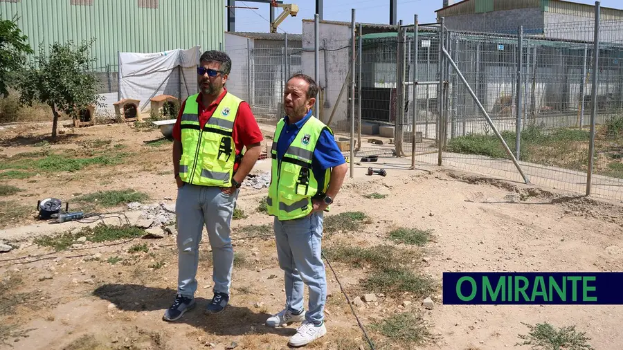 Centro de Recolha Animal de Rio Maior em obras de ampliação Centro de Recolha Animal de Rio Maior em obras de ampliação