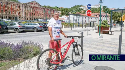 Hélder Batista pedala vinte dias e angaria 24 mil euros para a associação Acreditar Hélder Batista pedala vinte dias e angaria 24 mil euros para a associação Acreditar