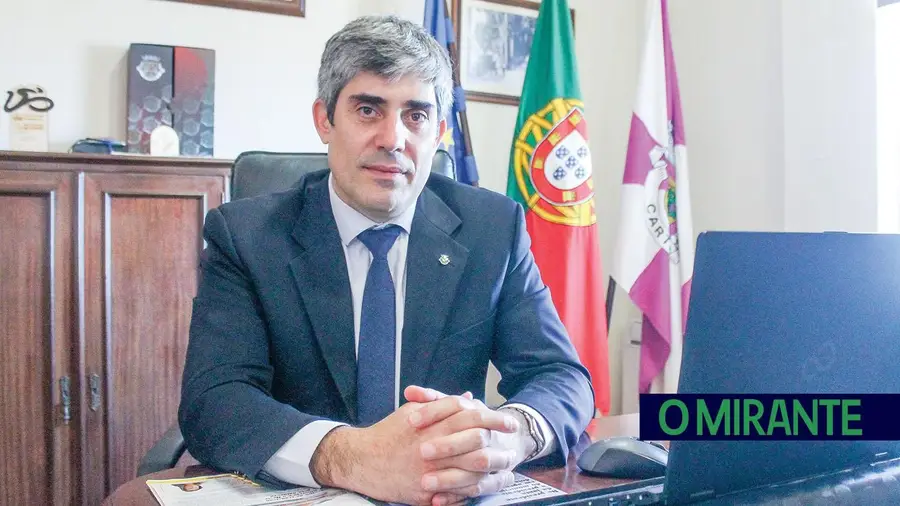 Entidade reguladora exige explicações à Cartágua sobre falta de água em Pontével Entidade reguladora exige explicações à Cartágua sobre falta de água em Pontével