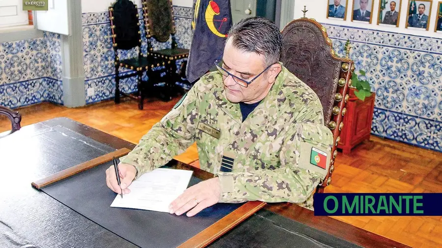 Comandante do Regimento de Engenharia de Tancos morre vítima de doença súbita Comandante do Regimento de Engenharia de Tancos morre vítima de doença súbita