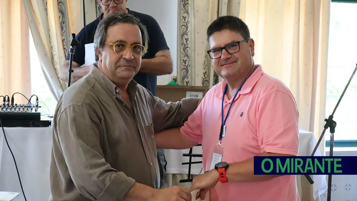 Encontro de Renault 4 na Chamusca juntou 150 pessoas