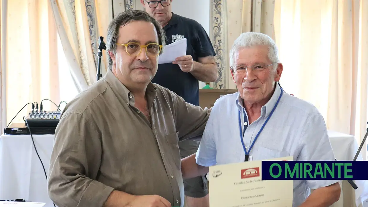 Encontro de Renault 4 na Chamusca juntou 150 pessoas