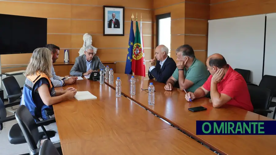 Bombeiros do concelho de Ourém recebem apoio para novos equipamentos Bombeiros do concelho de Ourém recebem apoio para novos equipamentos