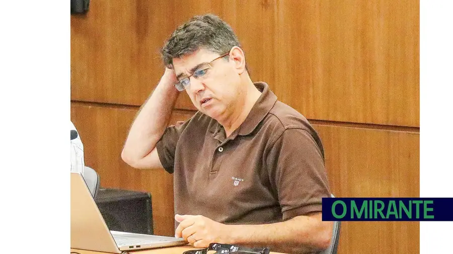 Campanha eleitoral nas reuniões de câmara de Abrantes