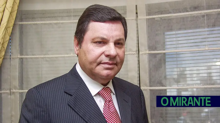 Câmara de Almeirim ganha processo milionário contra empresa e fundo financeiro que já não existem