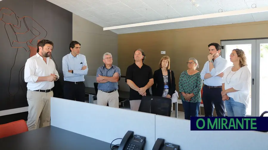 Novo espaço foi visitado pelo presidente da Câmara de Tomar e outros autarcas. Foto Município de Tomar Novo espaço foi visitado pelo presidente da Câmara de Tomar e outros autarcas. Foto Município de Tomar