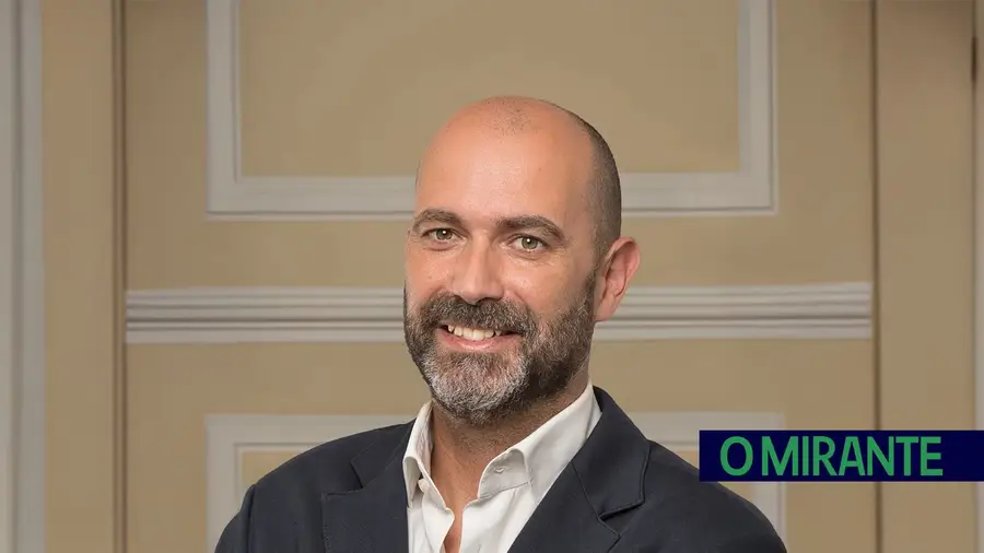 Mário Santos é o candidato da CDU à Assembleia de Freguesia de Santo Estêvão Mário Santos é o candidato da CDU à Assembleia de Freguesia de Santo Estêvão