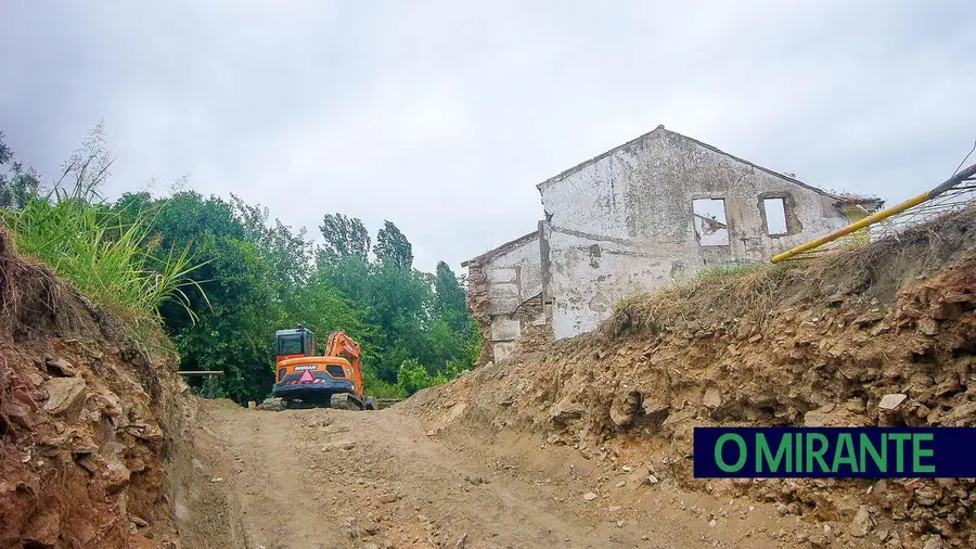 Constância suspendeu obras para habitações mas por pouco tempo Constância suspendeu obras para habitações mas por pouco tempo