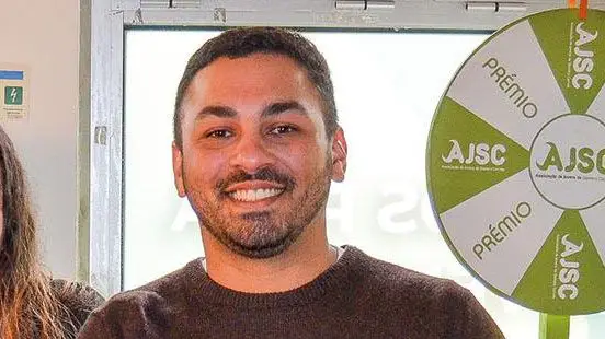 Dirigente de associação de Samora Correia renuncia ao cargo por sentir condicionamento político Dirigente de associação de Samora Correia renuncia ao cargo por sentir condicionamento político
