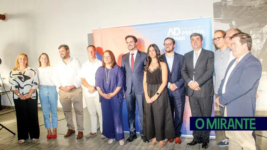Coligação PSD/CDS apresentou lista à Câmara de Tomar e inaugurou sede de campanha