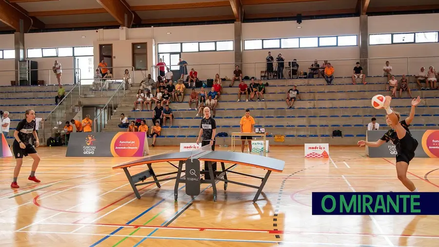 Caixeiros de Santarém com pódios em torneio de teqball no Funchal