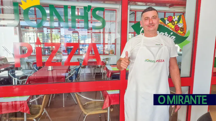 Jonh’s Pizza em Samora Correia há quatro anos, nas instalações das piscinas municipais
