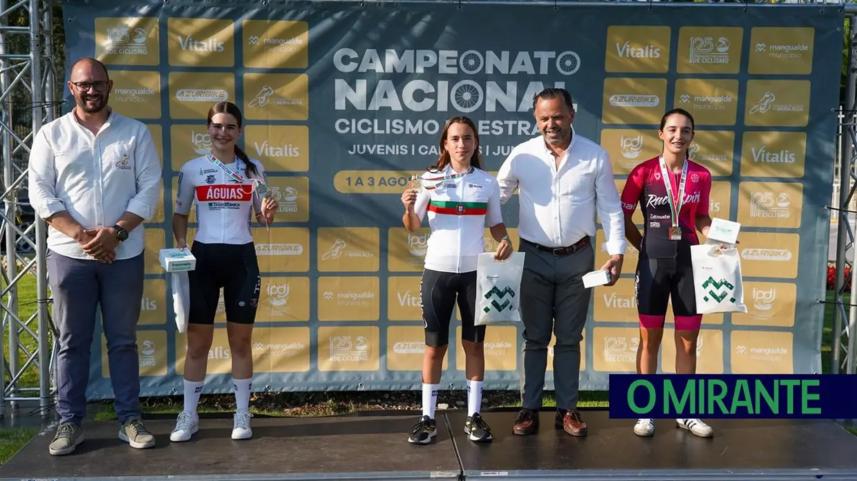 Águias de Alpiarça conquista quatro títulos de campeão nacional e três de vice-campeão