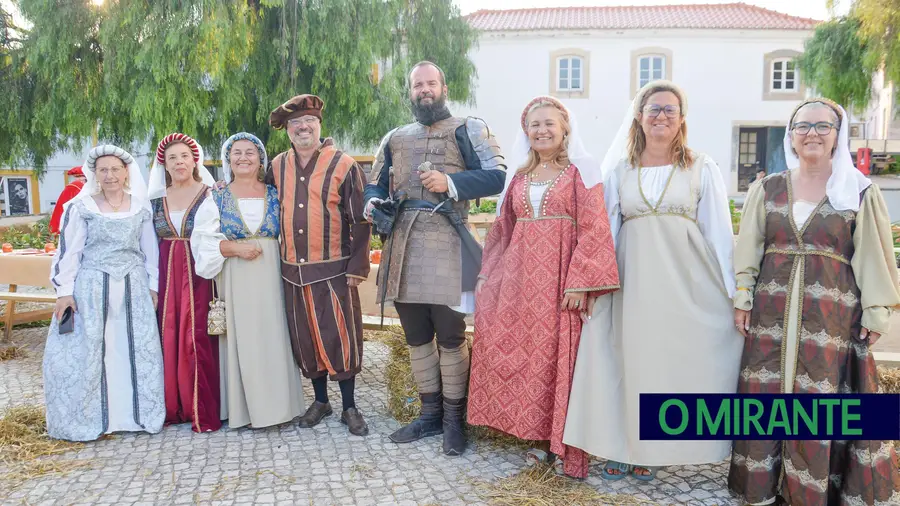 Arruda dos Vinhos celebra com ceia real os 500 anos das festas de Nossa Senhora da Salvação Arruda dos Vinhos celebra com ceia real os 500 anos das festas de Nossa Senhora da Salvação
