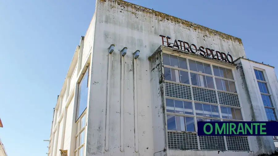 Requalificação do Cineteatro São Pedro com trabalhos complementares de quase 290 mil euros