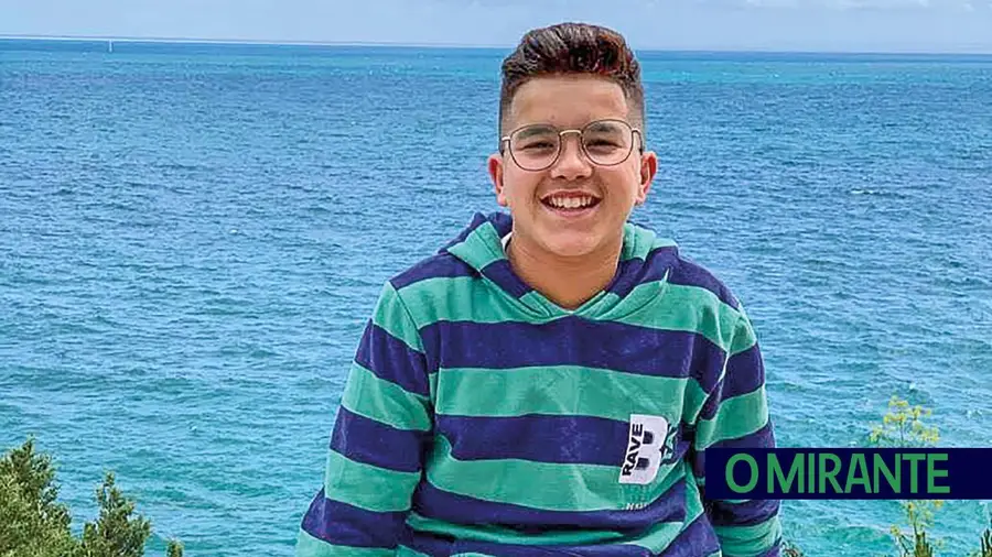 Jovem de 17 anos morre em despiste de mota entre Alenquer e Cadaval