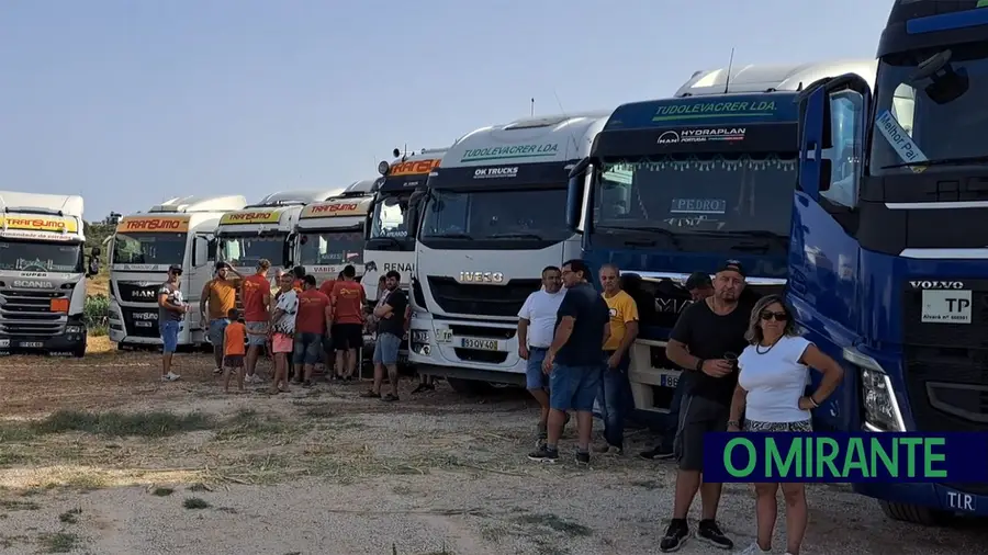 Camionistas homenageados com desfile inédito em Vialonga