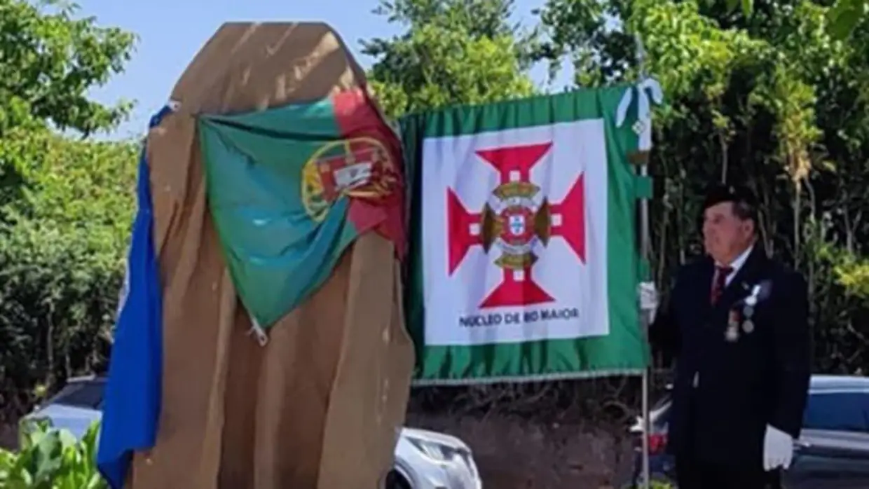 Inaugurado Monumento aos Combatentes na Freguesia de Outeiro da Cortiçada e Arruda dos Pisões