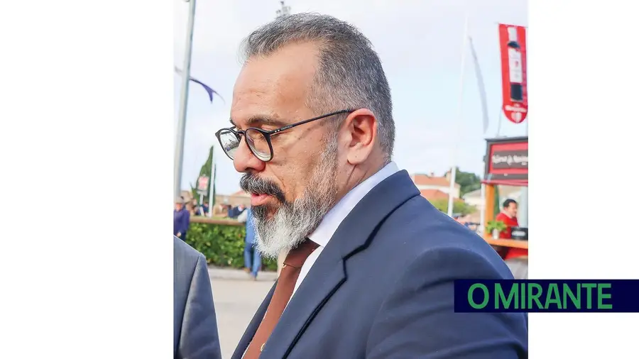 Ninguém respeita quem não se dá ao respeito Ninguém respeita quem não se dá ao respeito