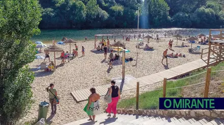 Praia fluvial de Constância esteve interditada várias vezes este Verão - foto arquivo O MIRANTE