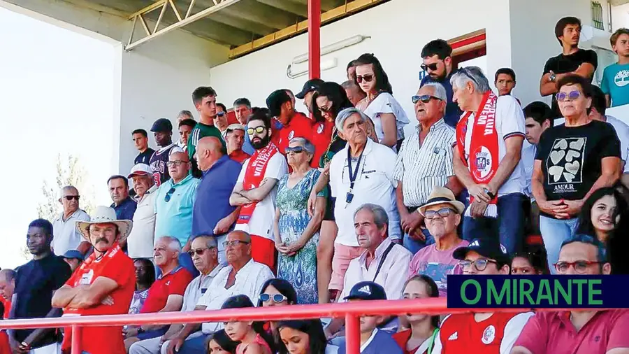 União de Santarém antecipa jogo e vai realizar recolha de bens alimentares para bombeiros União de Santarém antecipa jogo e vai realizar recolha de bens alimentares para bombeiros