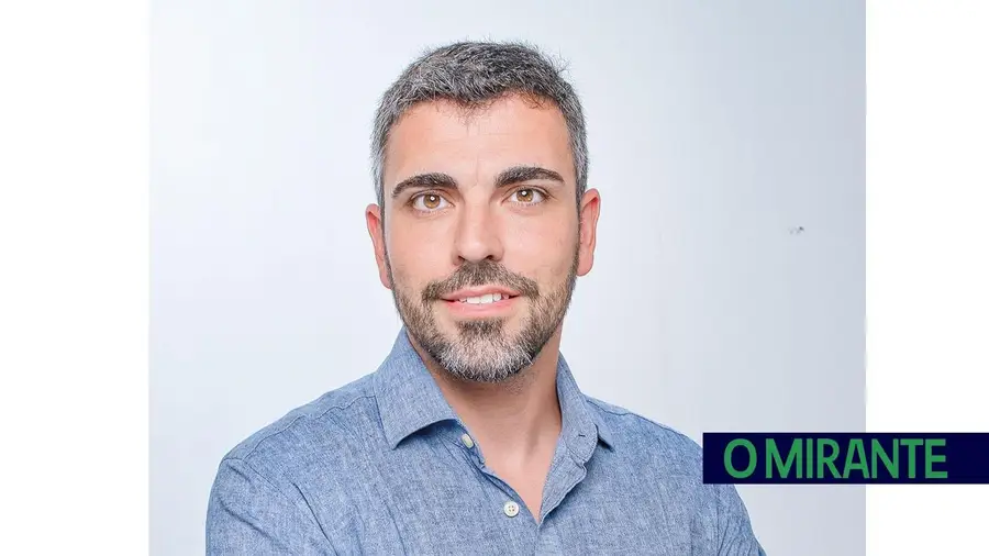 Henrique Carlota é cabeça-de-lista da CDU à freguesia de Benavente Henrique Carlota é cabeça-de-lista da CDU à freguesia de Benavente