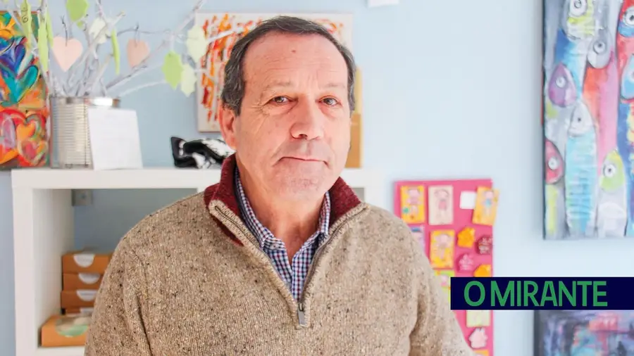 Famílias desesperadas com falta de resposta para crianças com necessidades educativas especiais