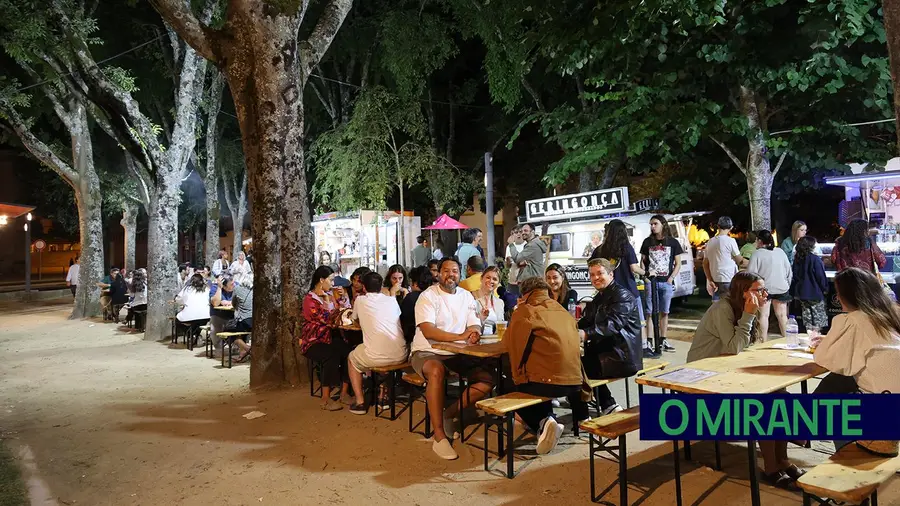 Jazz e Street Food animam Jardim da República em Santarém Jazz e Street Food animam Jardim da República em Santarém