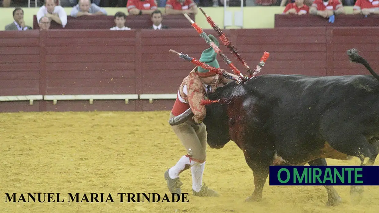Noite trágica no Campo Pequeno com a morte do forcado Manuel Maria Trindade
