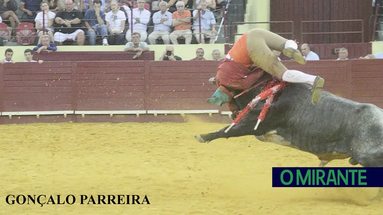 Noite trágica no Campo Pequeno com a morte do forcado Manuel Maria Trindade