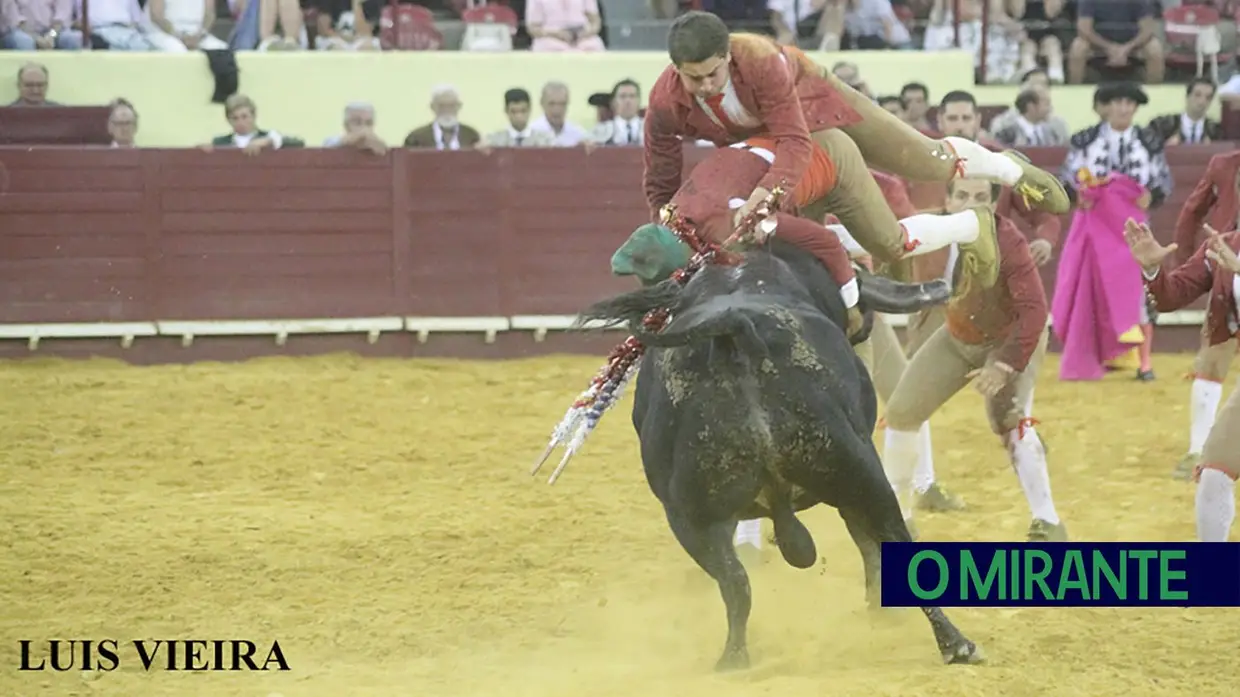 Noite trágica no Campo Pequeno com a morte do forcado Manuel Maria Trindade