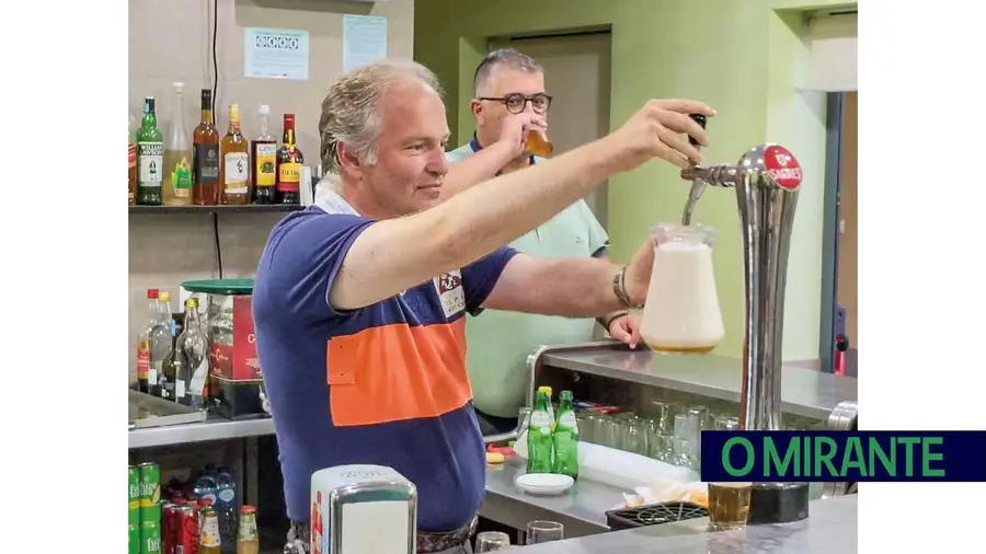 Concurso quem viu o presidente num estabelecimento sem ser em campanha! Concurso quem viu o presidente num estabelecimento sem ser em campanha!