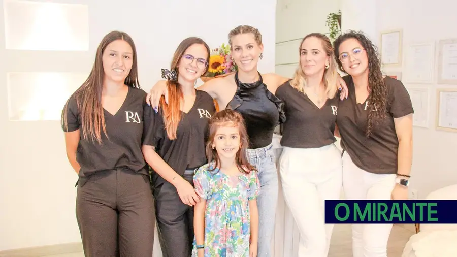 Rita Assunção inaugurou um novo atelier de estética em Santarém que também dá formações Rita Assunção inaugurou um novo atelier de estética em Santarém que também dá formações